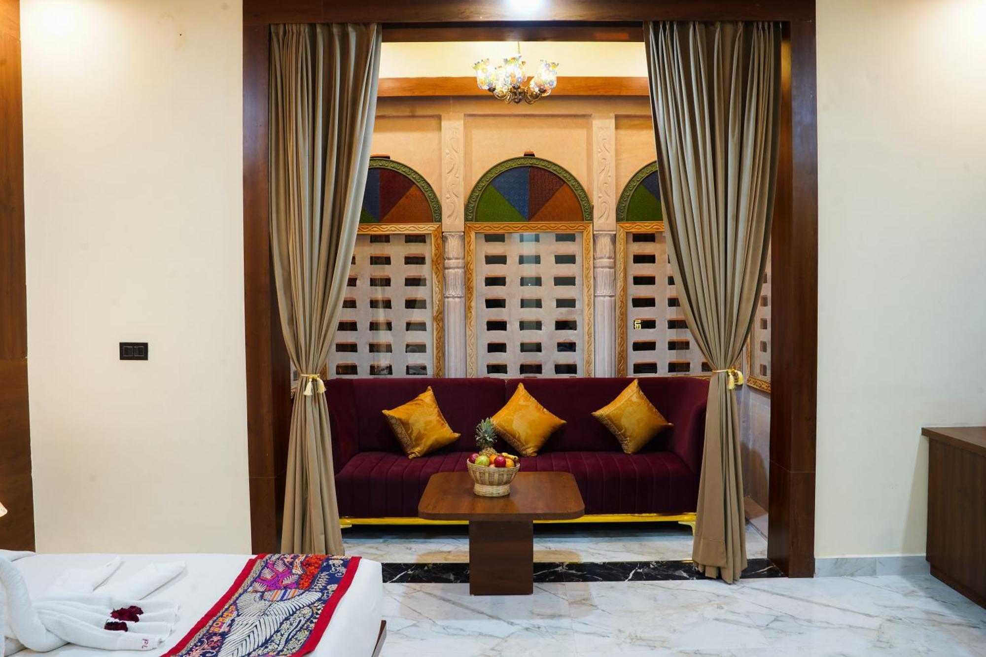 Hotel Pushkar Legacy Esterno foto