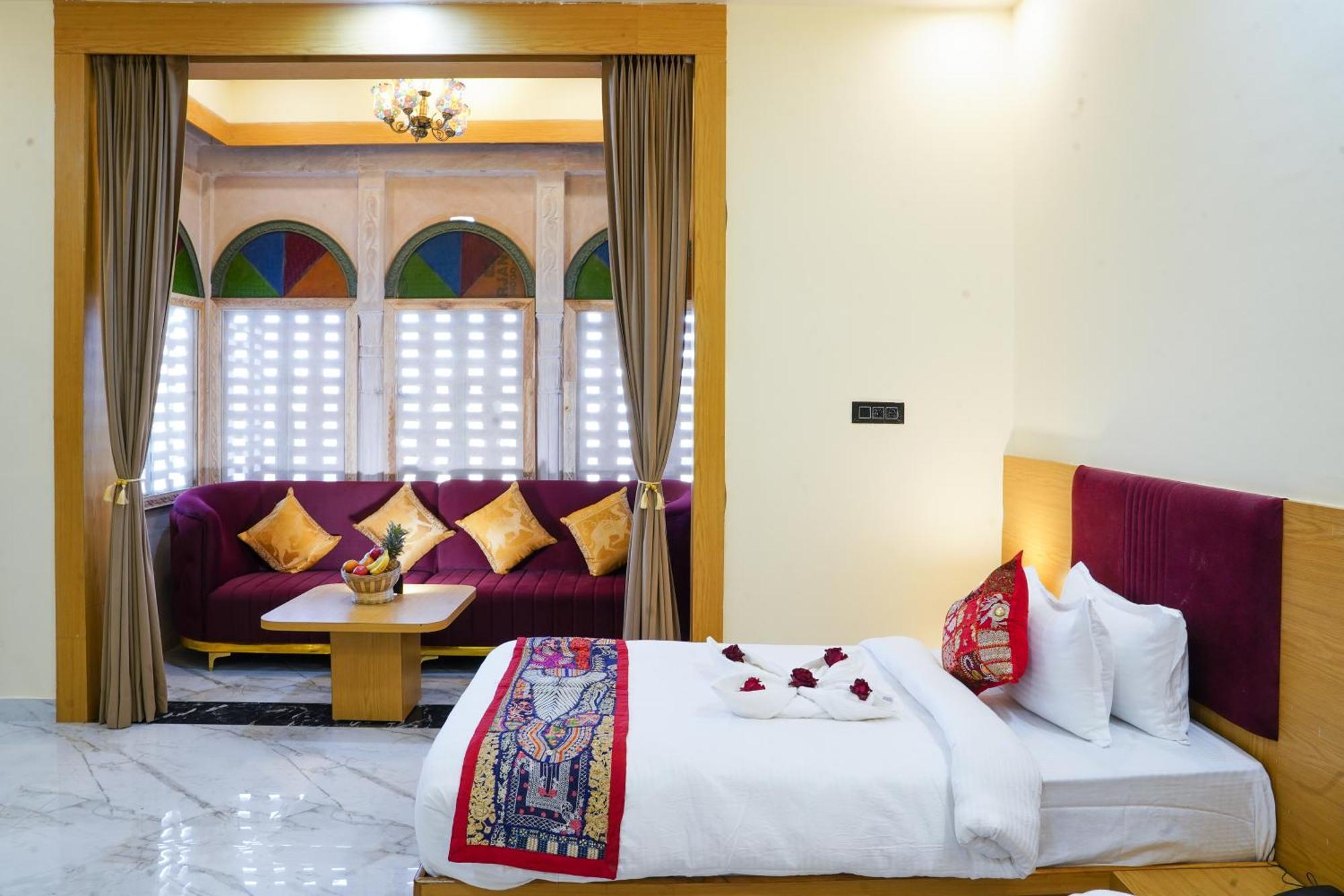 Hotel Pushkar Legacy Esterno foto