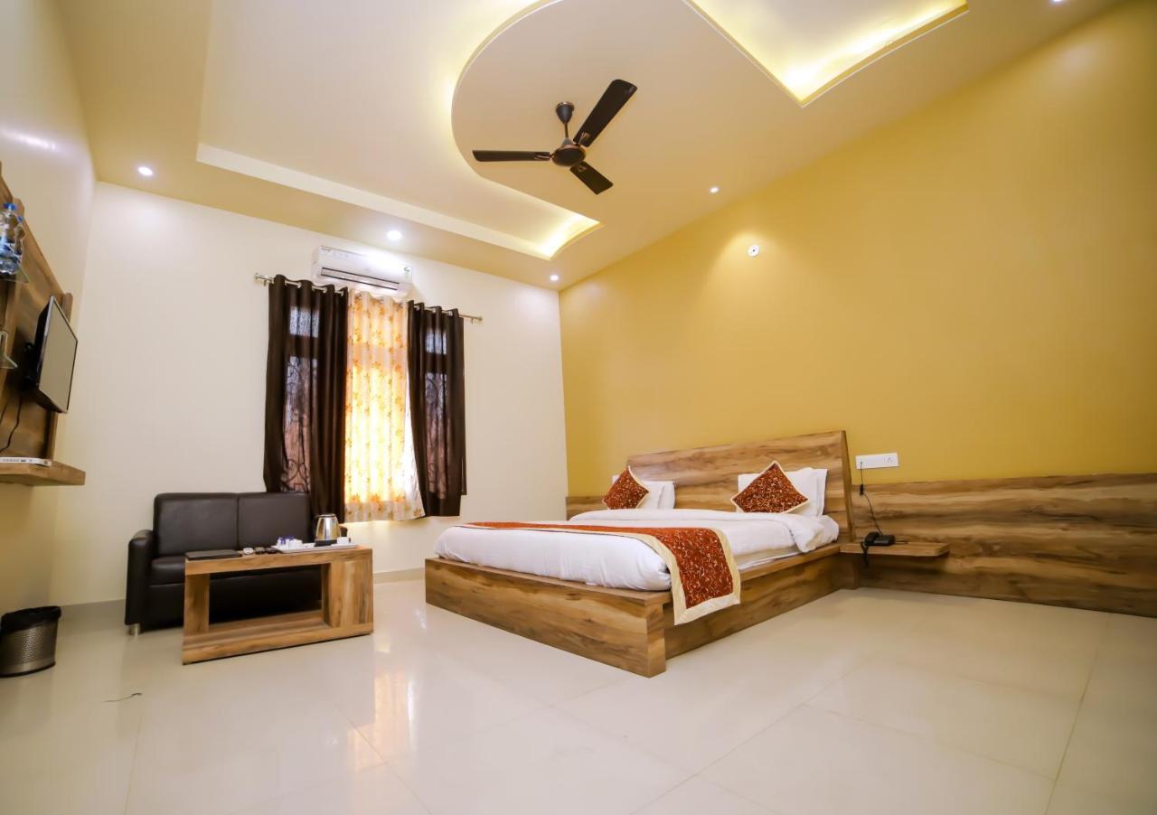 Hotel Pushkar Legacy Esterno foto